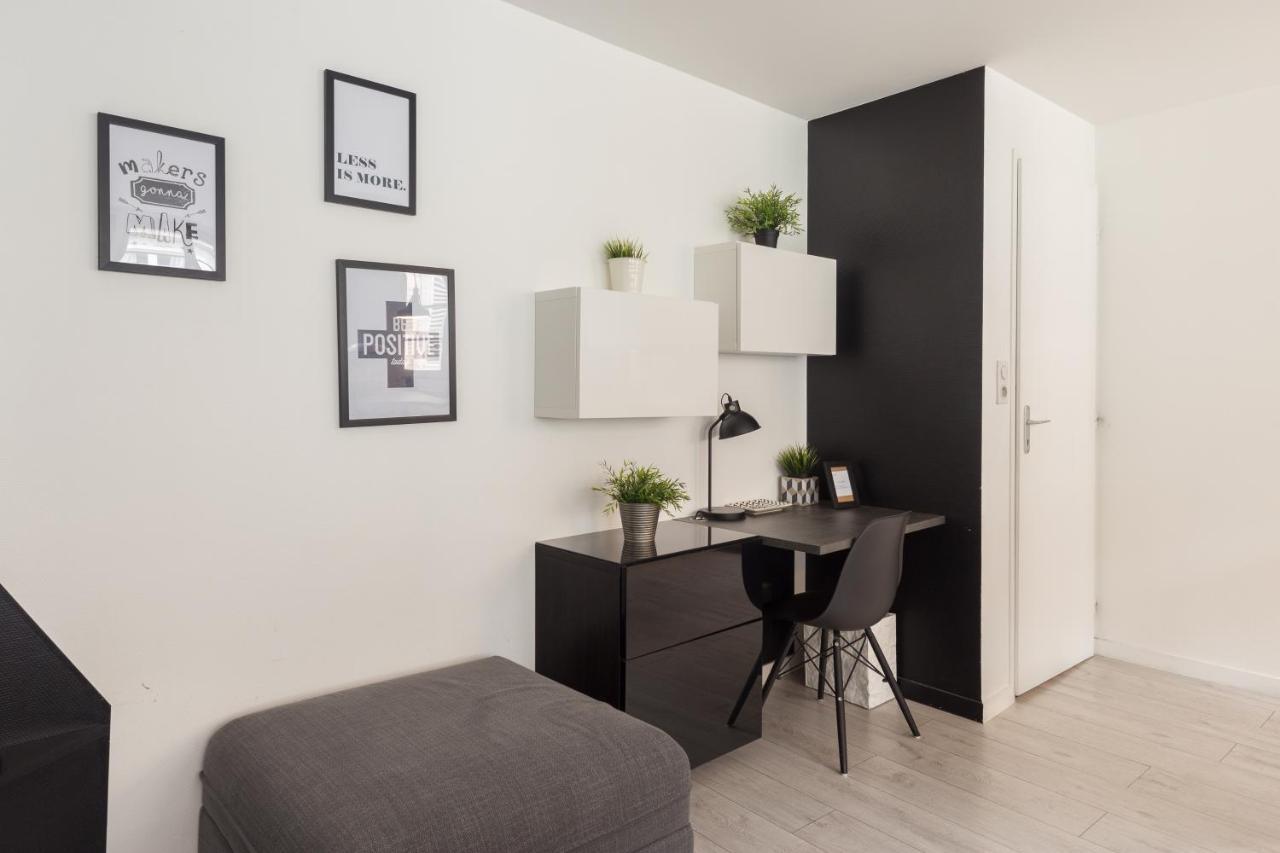 Appartements De La Pleiade Straatsburg Kamer foto